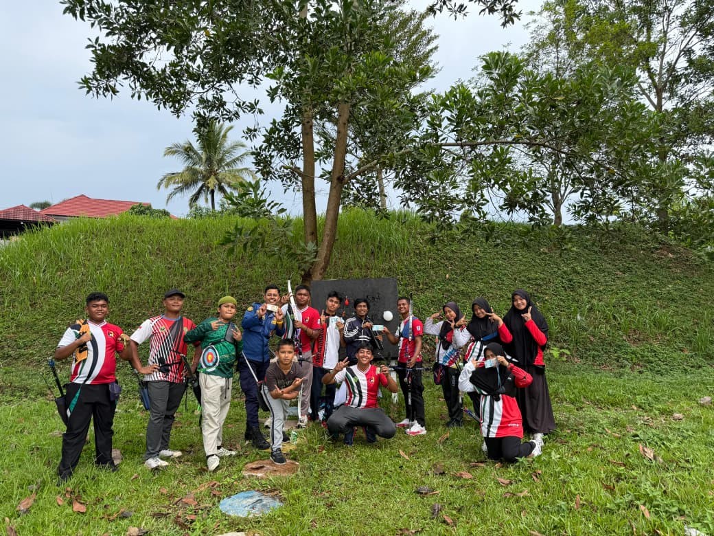 Kebersamaan anggota klub